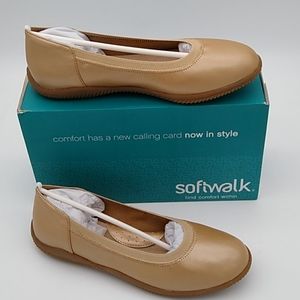 Softwalk Hampshire Gold Wash Flats
